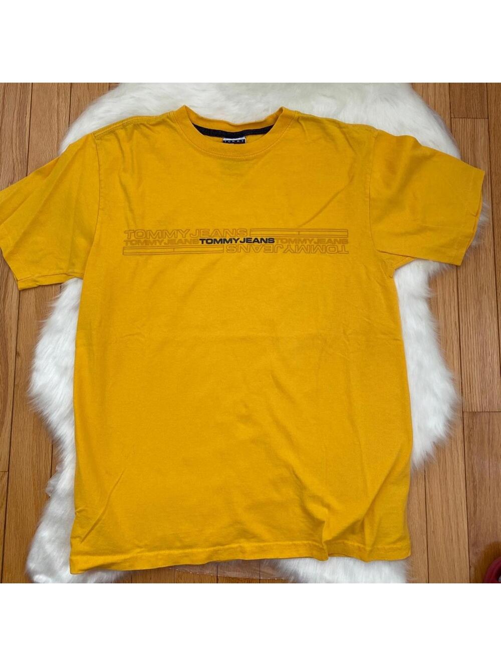 Tommy Jeans Yellow Cotton T-Shirt Large